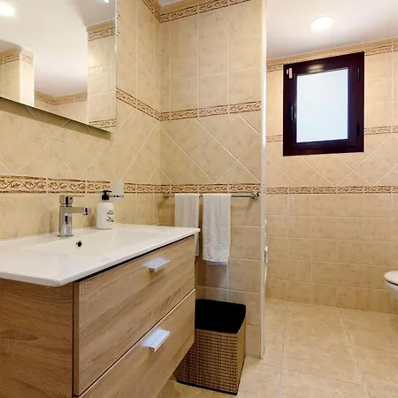 بيت للعطل Te Mahana Nei House *